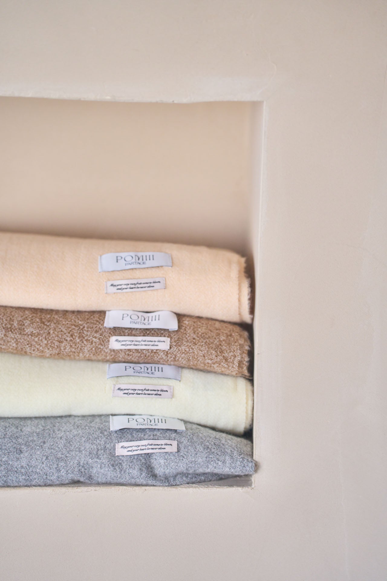 wool touch smooth muffler