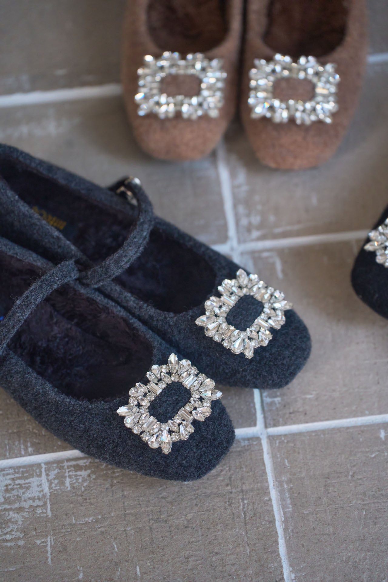 【再販売日 1月31日】bijou fluffy shoes