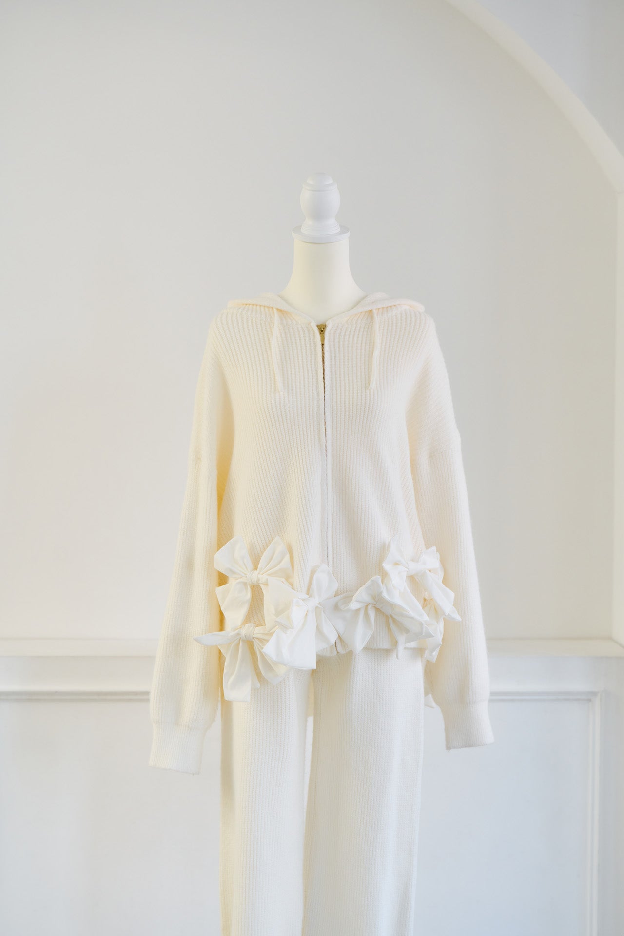 【販売開始日 1月31日】ribbon ribbon flight knit  set-up