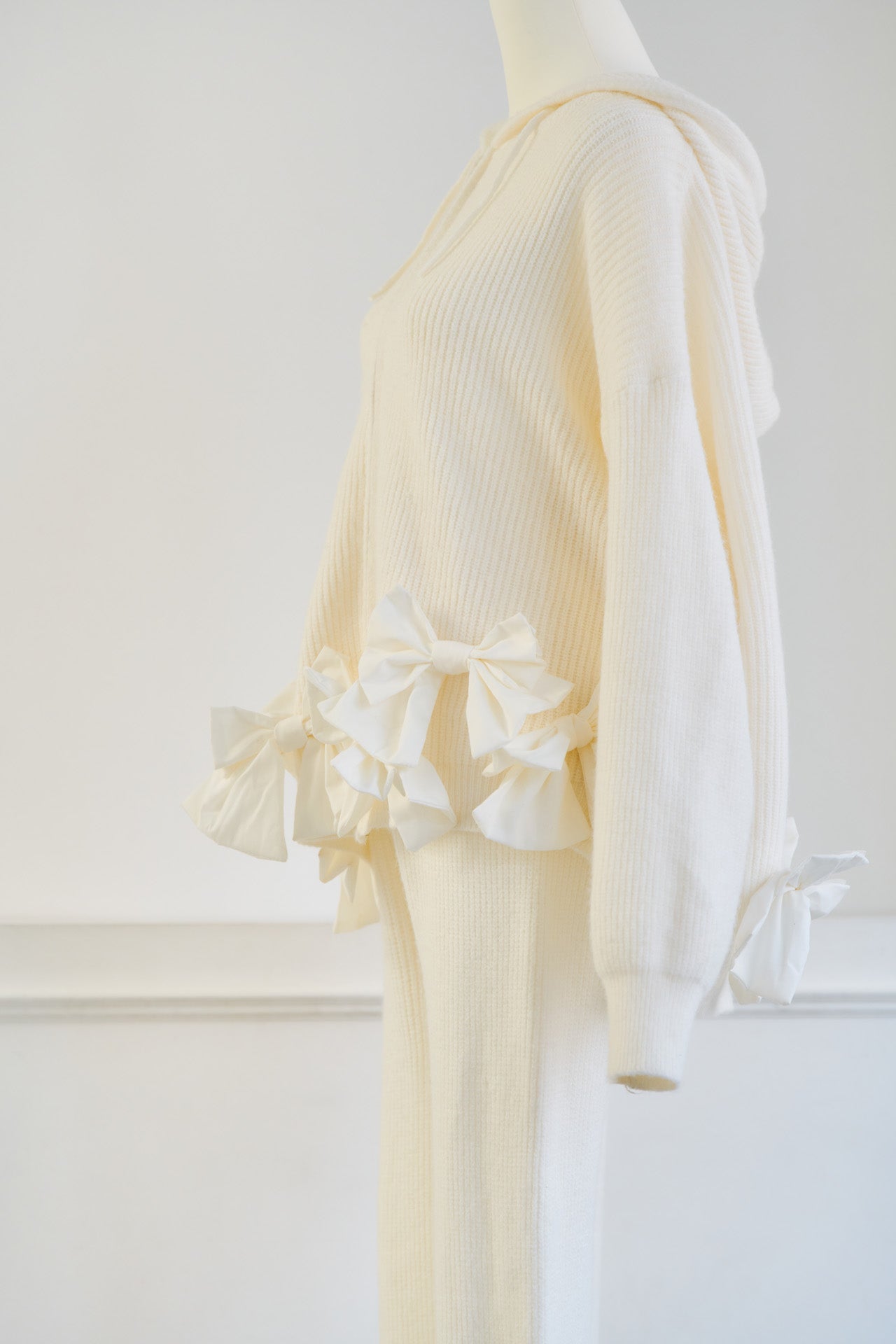 【販売開始日 1月31日】ribbon ribbon flight knit  set-up