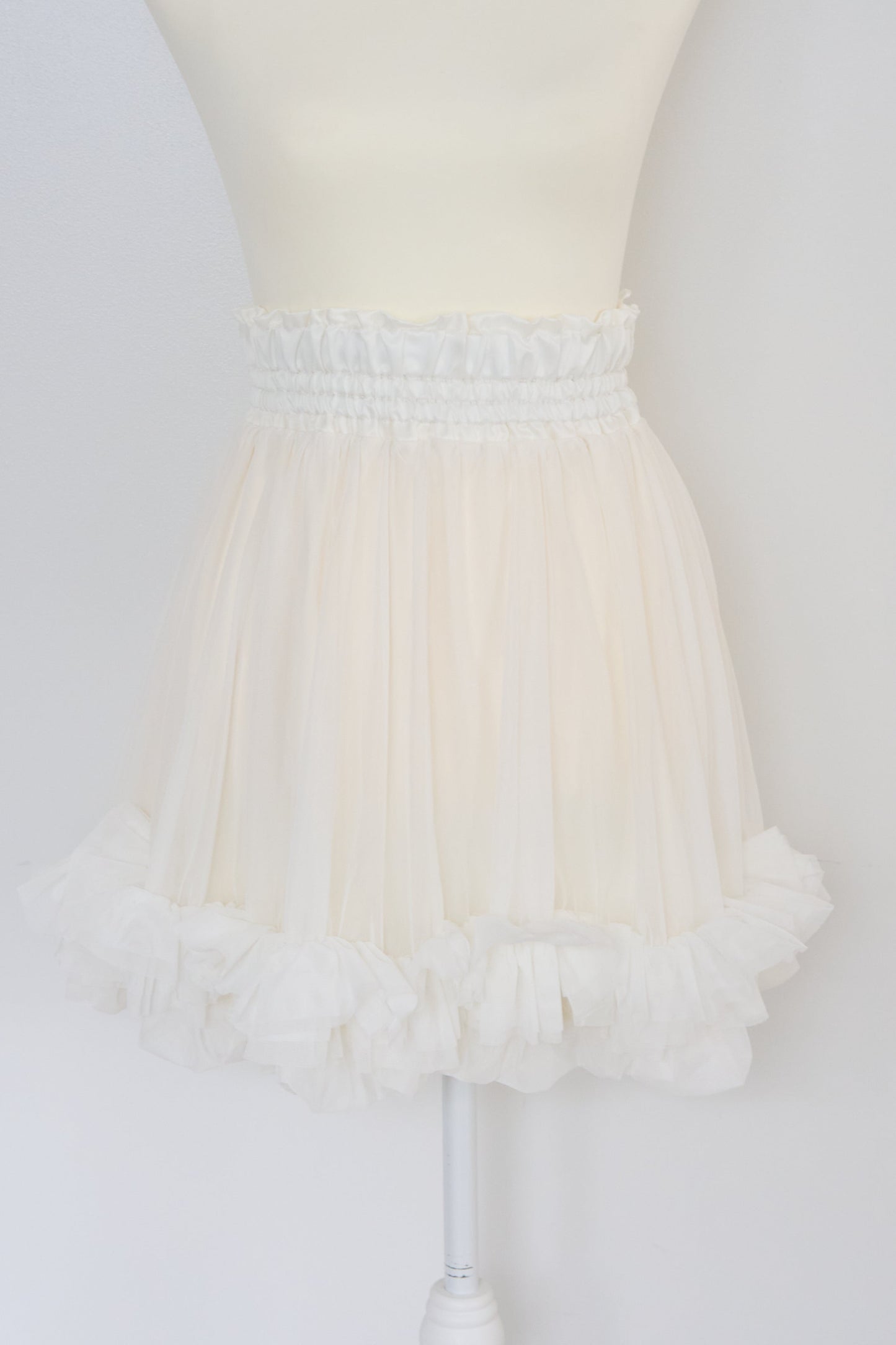 tulle balloon mini skirt