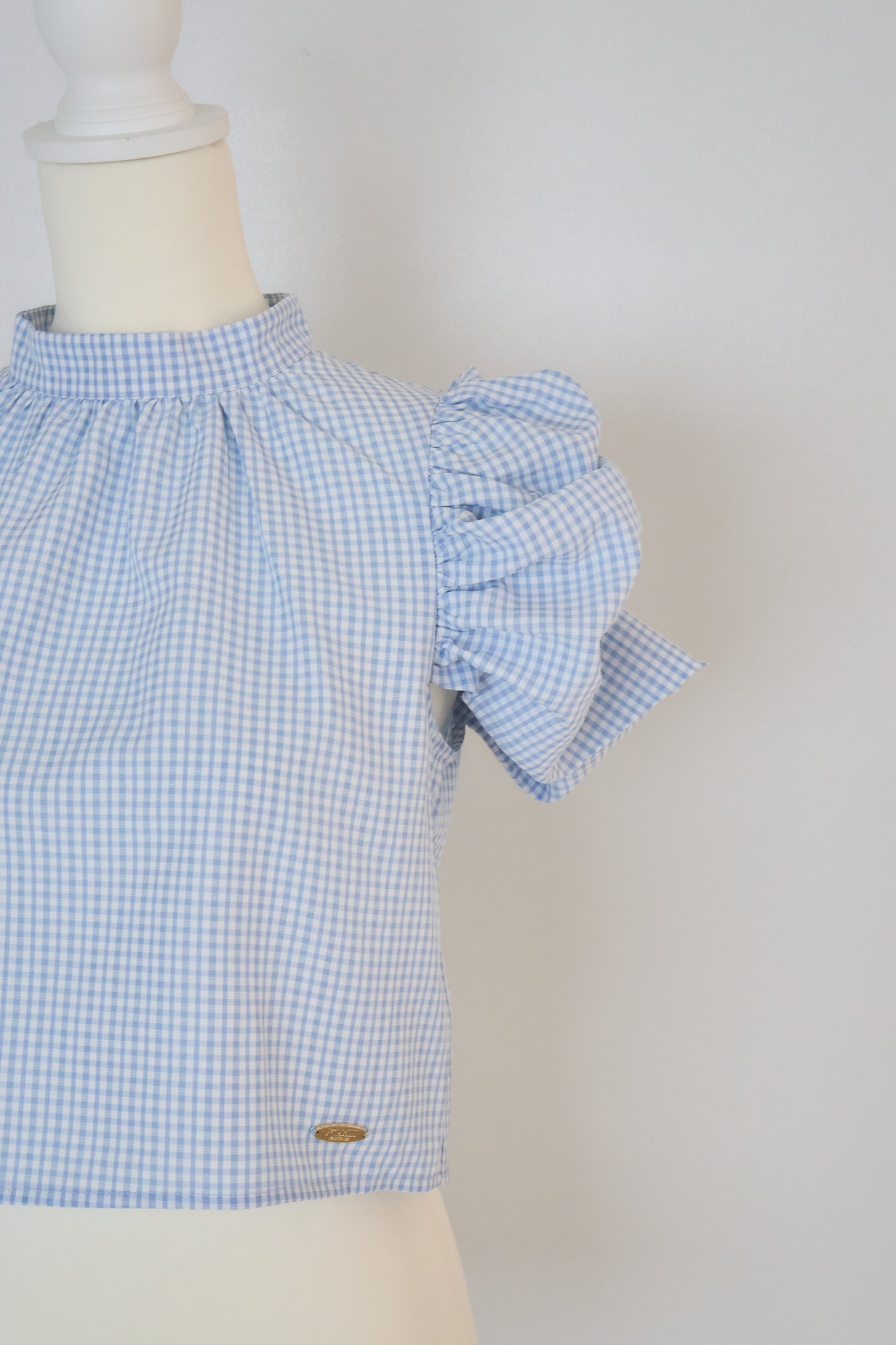 gingham puff sleeve blouse