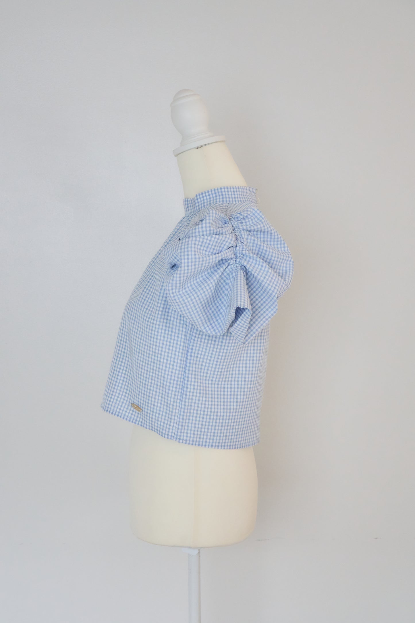 gingham puff sleeve blouse