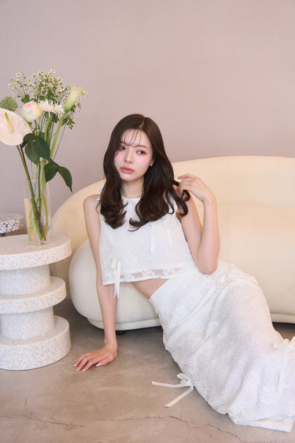 petit ribbon lace set-up