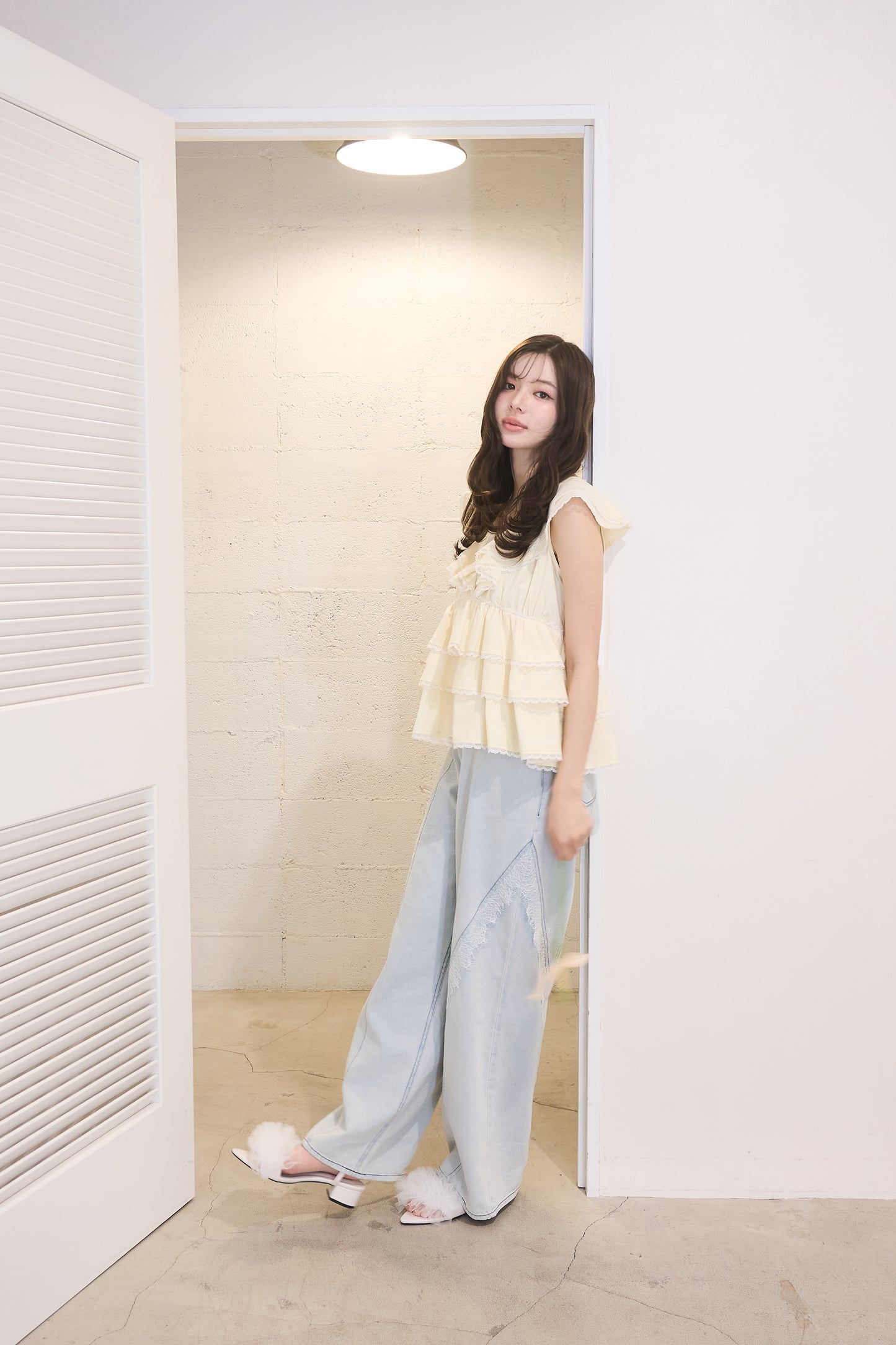 partage lace denim
