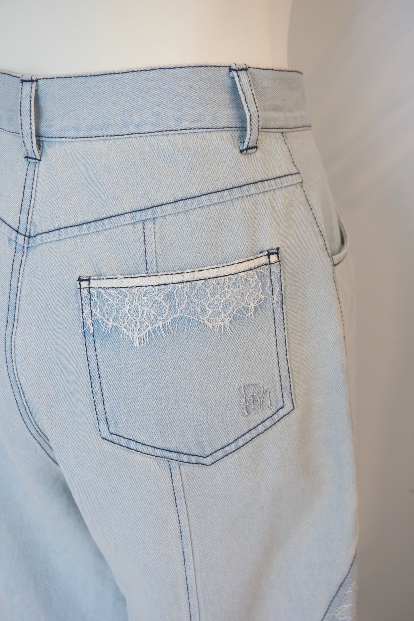 partage lace denim