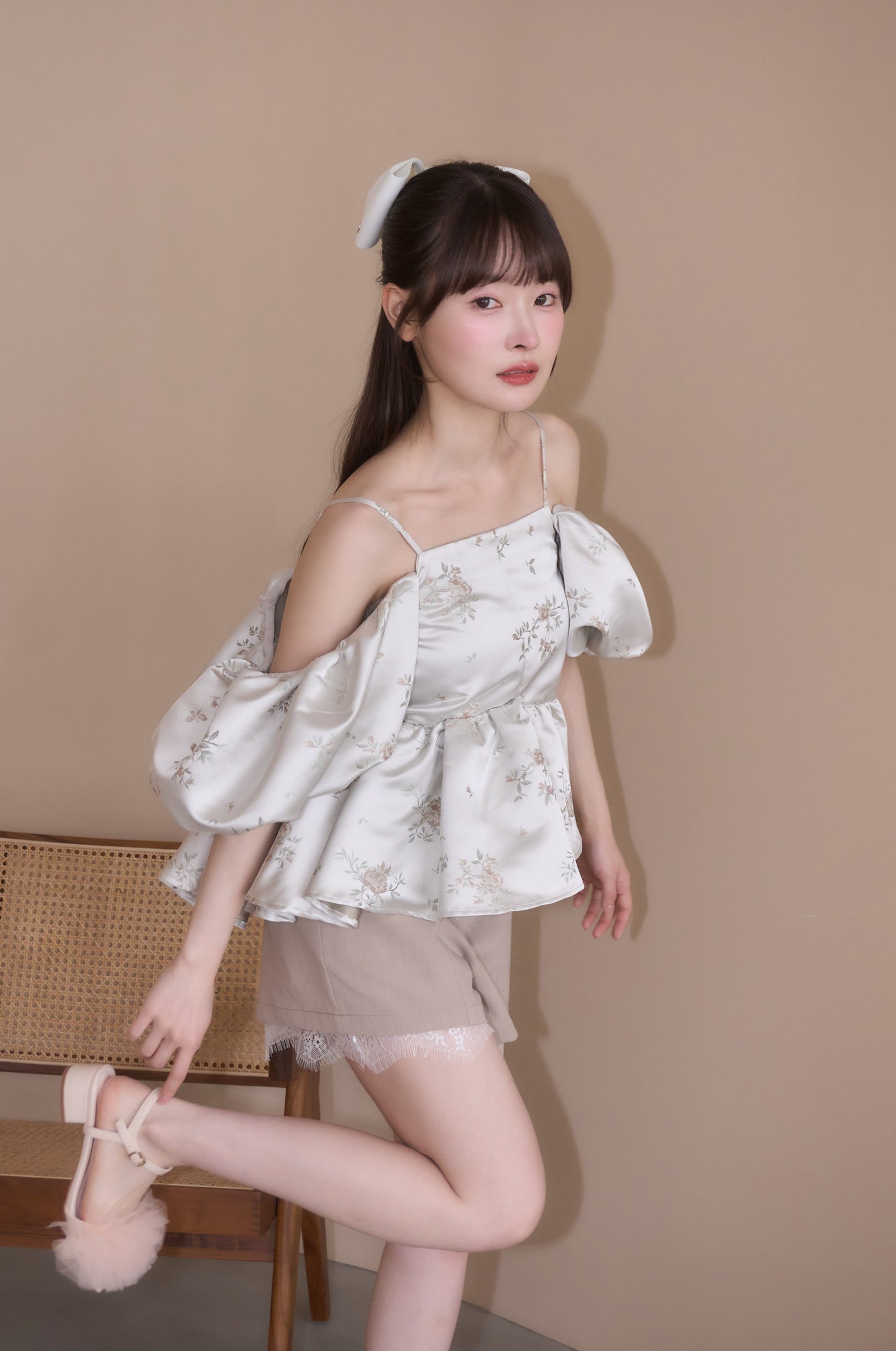 lace short pants