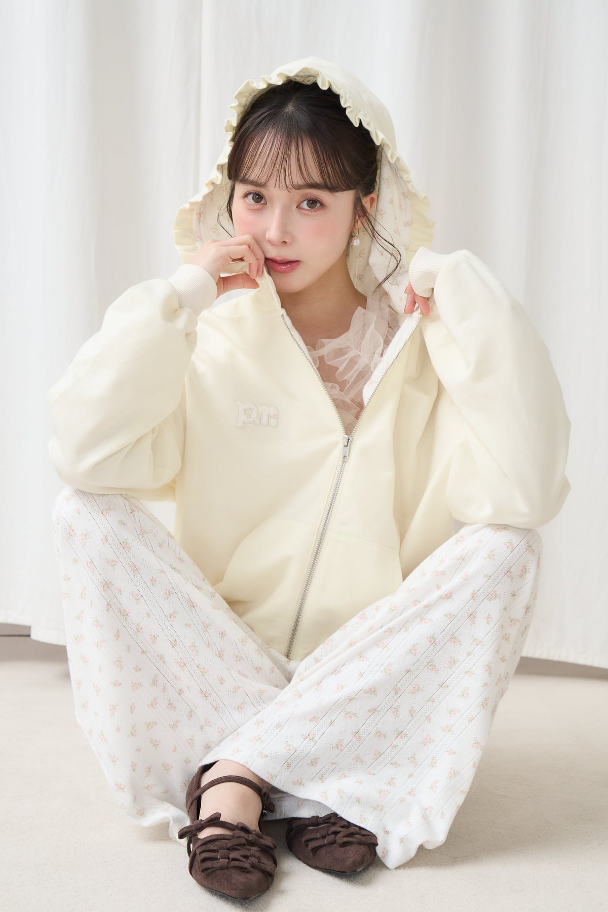 flower frill hoodie
