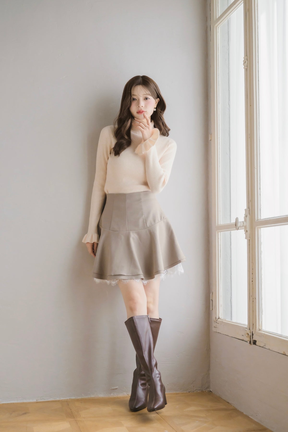 frill high-neck rib knit