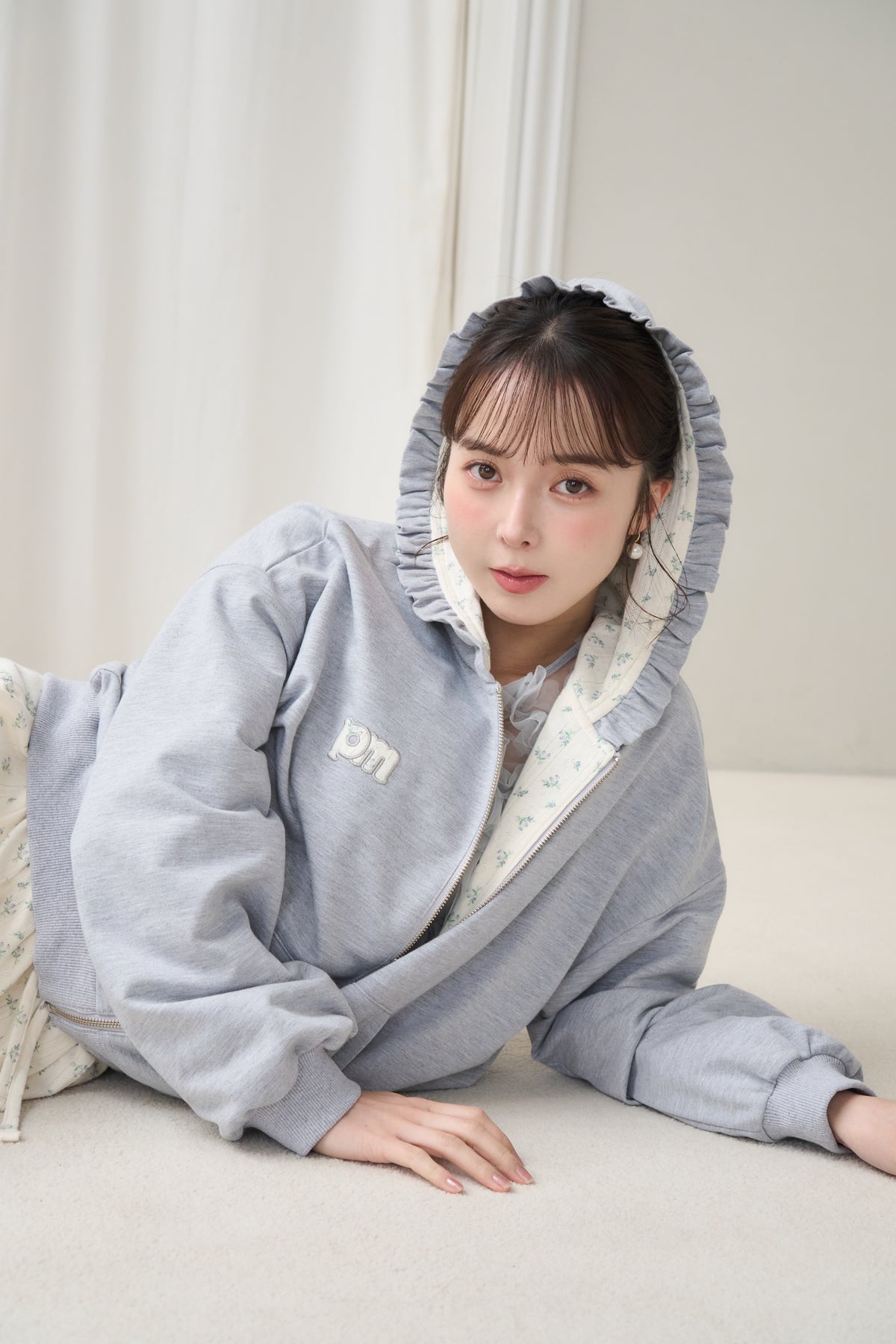 flower frill hoodie