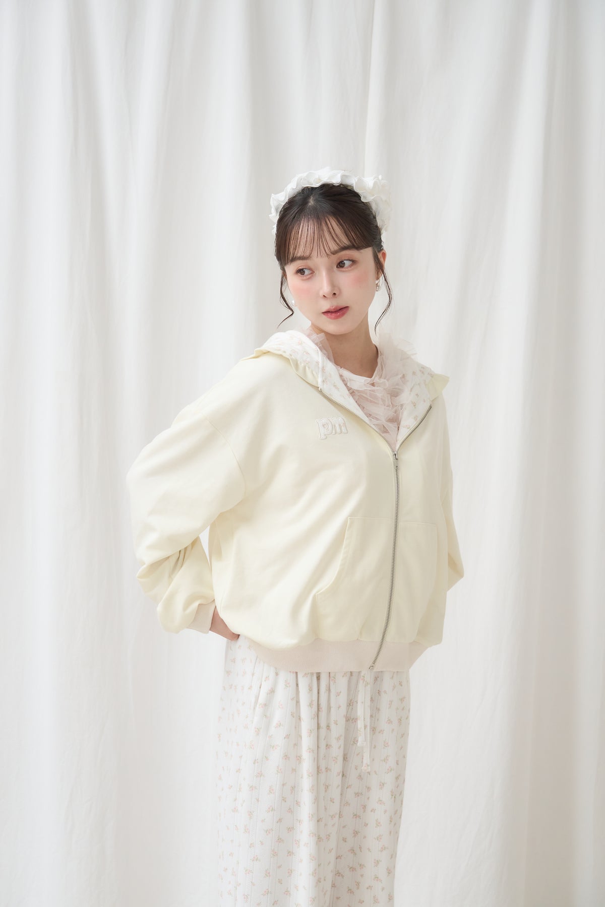 flower frill hoodie
