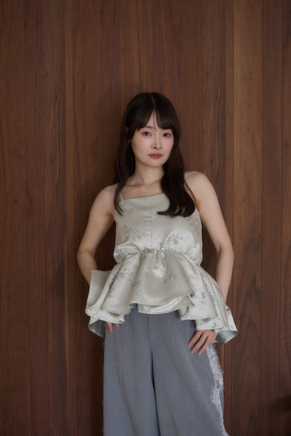 puff peplum variation tops