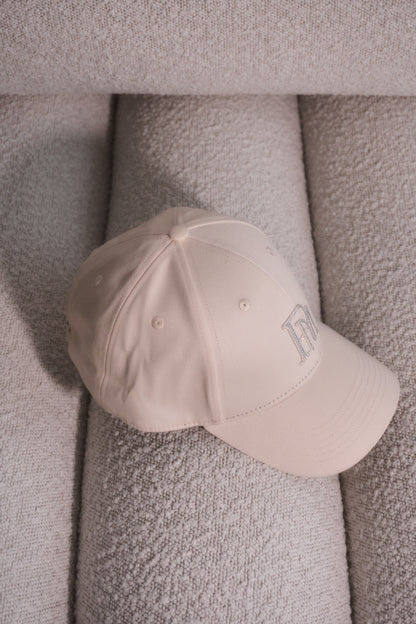 PM logo bijou cap