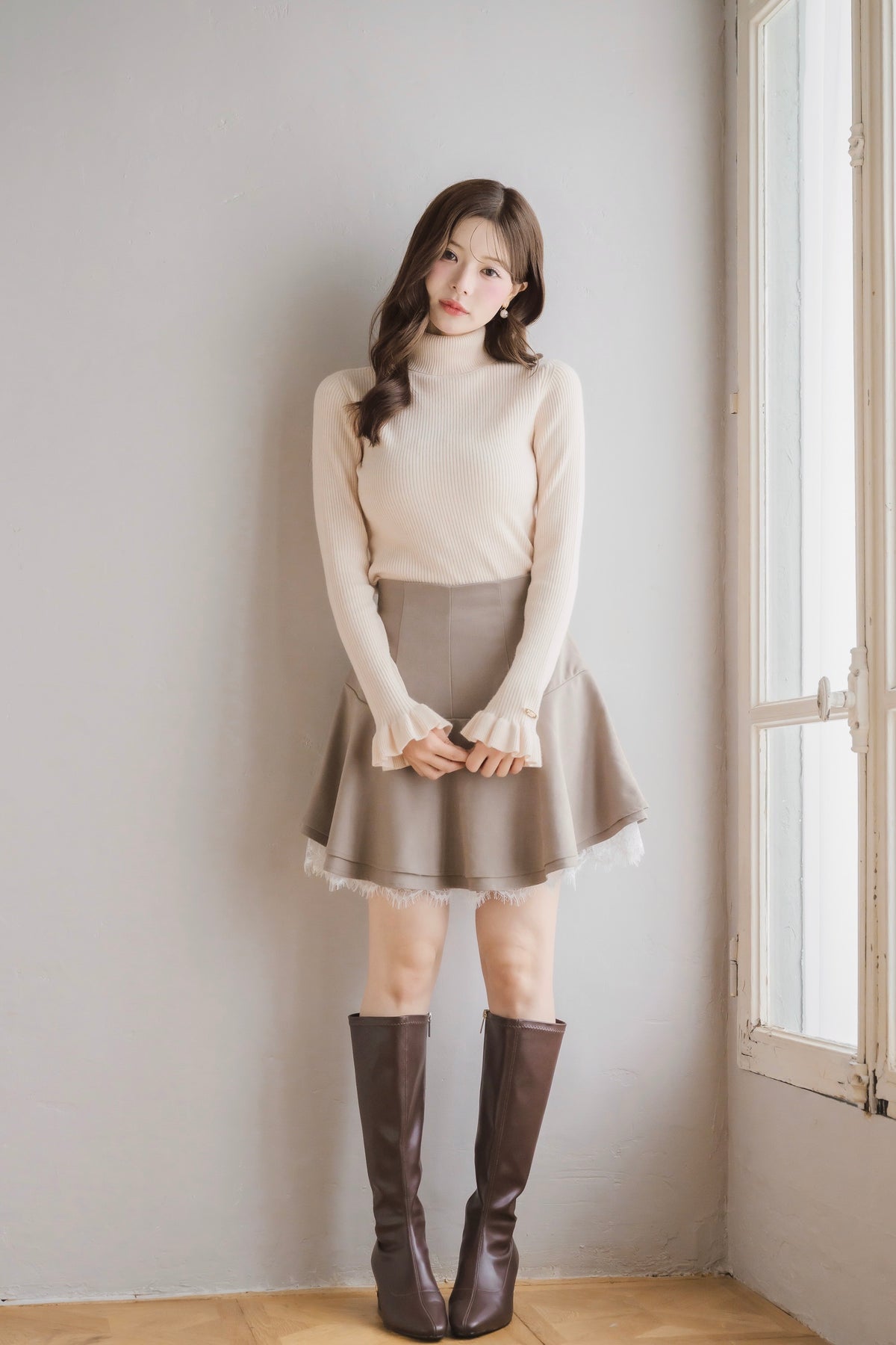 frill lace mini skirt