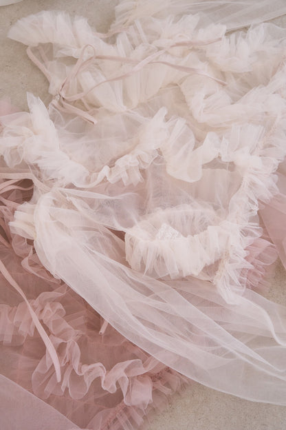 partage tulle tops