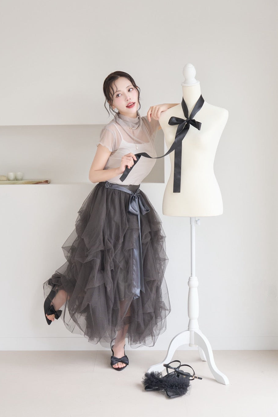 drape ribbon tulle skirt