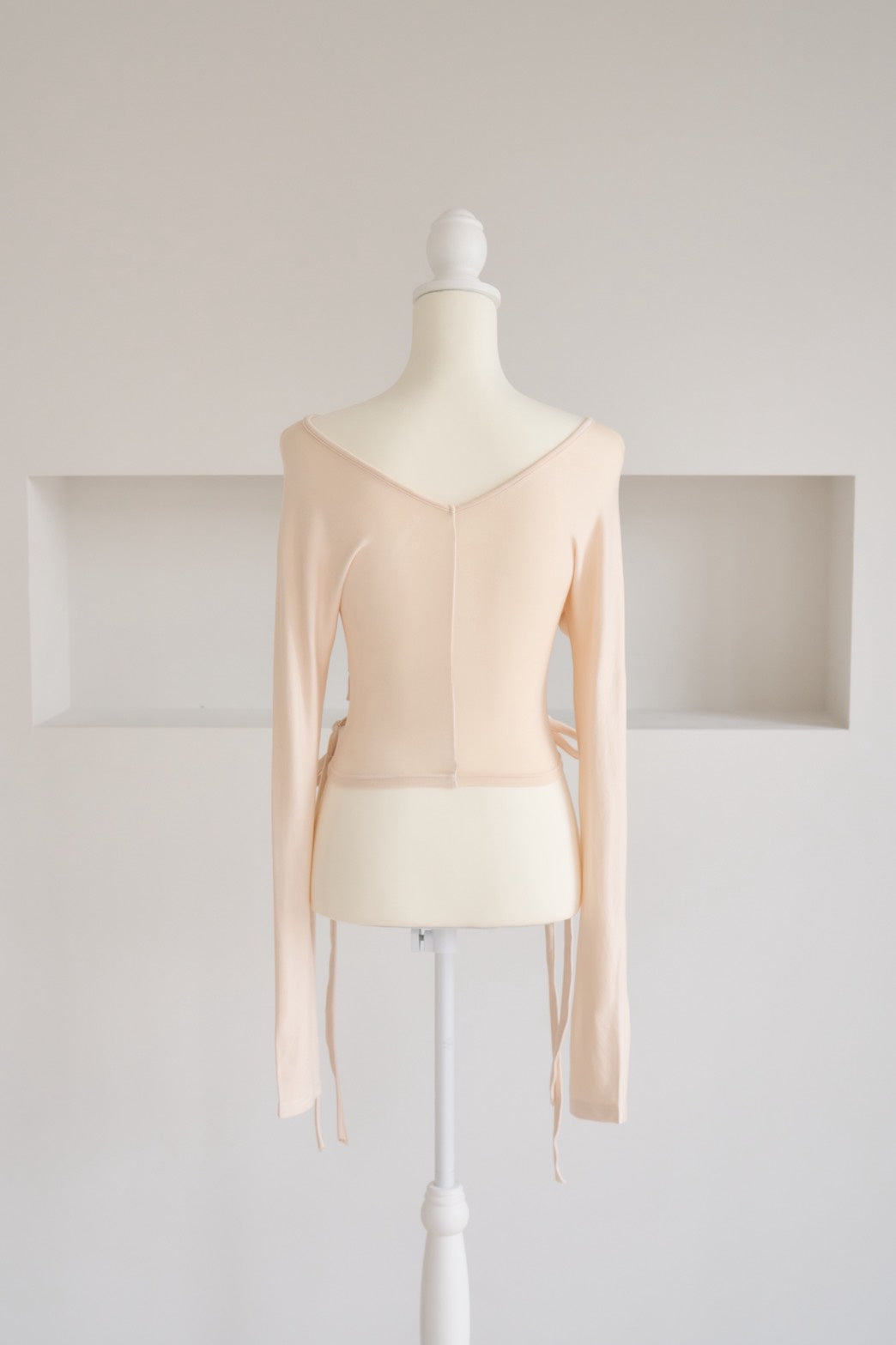 double ribbon cross tops